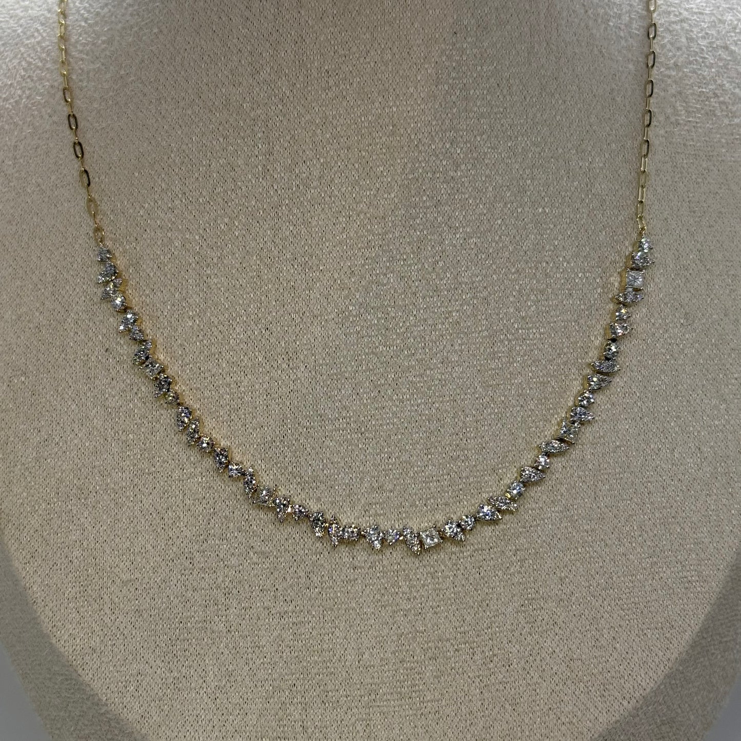 Collar de Diamantes Multishape